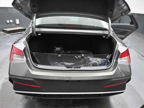 New 2026 Hyundai Elantra Sport FWD image 14