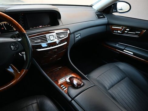 Used 2009 Mercedes-Benz CL 600 image 28