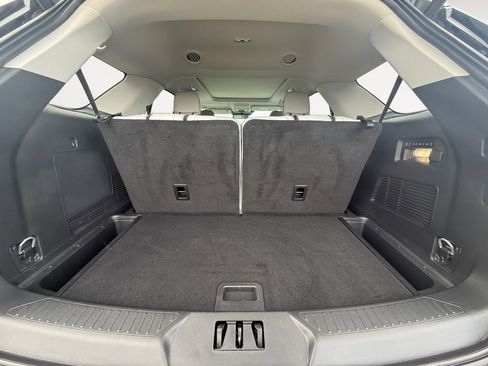Used 2025 Ford Explorer Platinum w/ LUX Leather Package AWD/4WD image 5