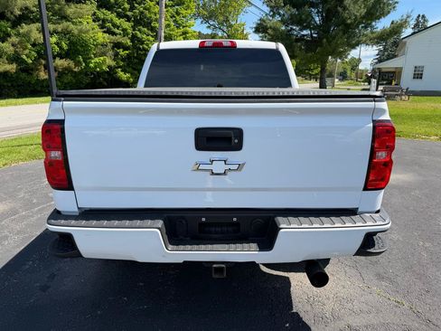 Used 2017 Chevrolet Silverado 1500 LT w/ All Star Edition AWD/4WD image 15