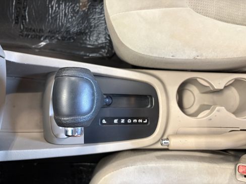 Used 2009 Kia Spectra EX FWD image 11