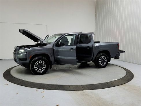 New 2026 Nissan Frontier SV w/ Tow Package image 11