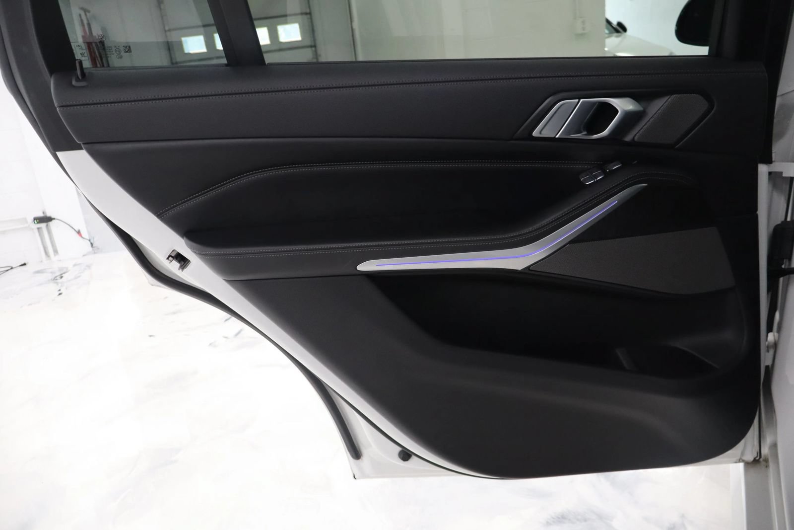 Used 2020 BMW X7 M50i AWD/4WD image 18