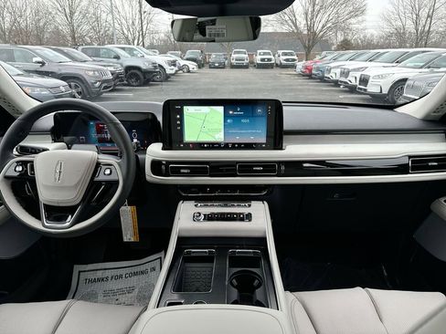 New 2026 Lincoln Aviator Reserve AWD/4WD image 10