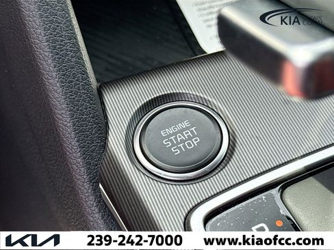 New 2026 Kia Sportage SX image 36