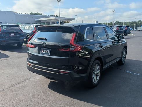 Used 2025 Honda CR-V EX image 5