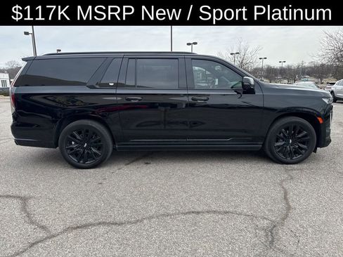 Used 2022 Cadillac Escalade ESV Sport Platinum w/ Heavy-Duty Trailer Package image 15