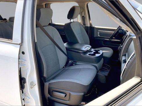 Used 2023 RAM 1500 Classic SLT w/ Electronics Group AWD/4WD image 29