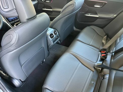 New 2025 Mercedes-Benz C 300 4MATIC Sedan image 12