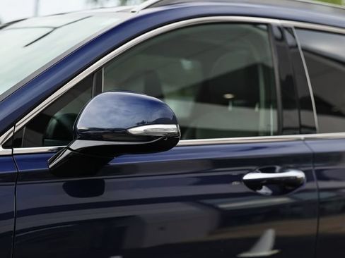 Used 2019 Hyundai Santa Fe Limited FWD image 11