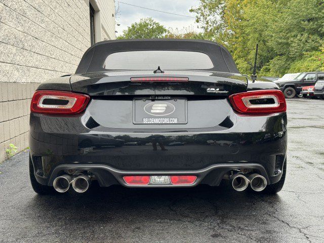 Used 2019 FIAT 124 Spider Abarth w/ Visibility Group RWD image 14