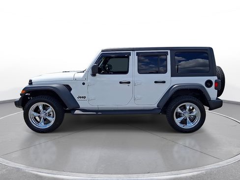 Used 2024 Jeep Wrangler Unlimited Sport AWD/4WD image 5