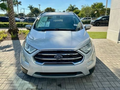 Used 2019 Ford EcoSport Titanium image 2