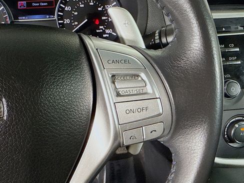 Used 2017 Nissan Altima 2.5 SR w/ Midnight Edition Package image 15