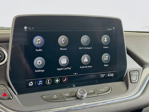 Used 2025 Chevrolet Blazer LT FWD image 19
