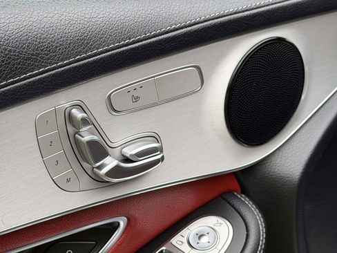 Used 2022 Mercedes-Benz GLC 300 4MATIC Coupe image 17