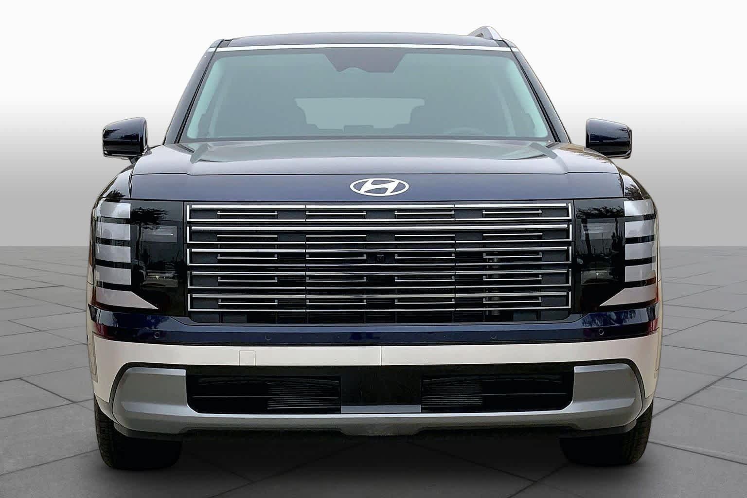 Used 2026 Hyundai Palisade Limited AWD/4WD image 4