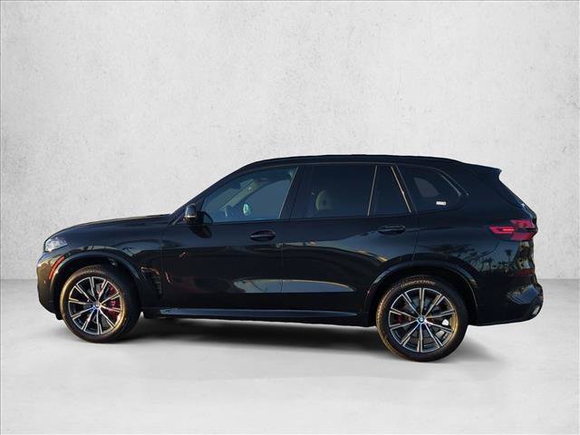 Certified 2026 BMW X5 sDrive40i w/ M Sport Package RWD image 9