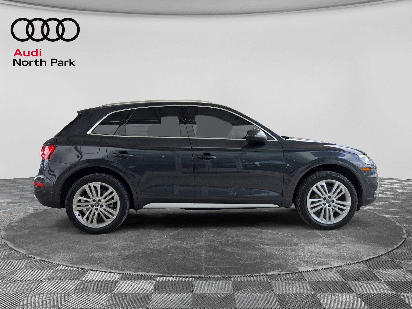 Used 2018 Audi Q5 Prestige w/ Prestige Package AWD/4WD image 6