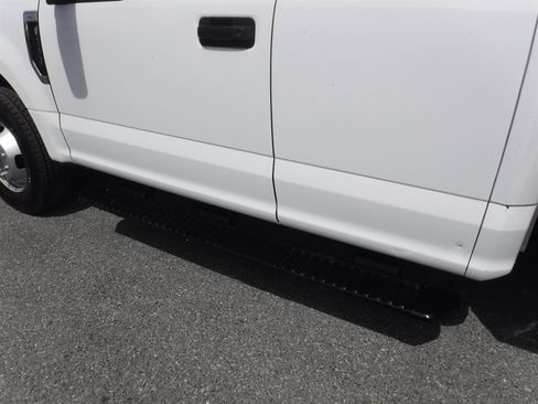 Used 2017 Ford F350 XL w/ XL Value Package image 11