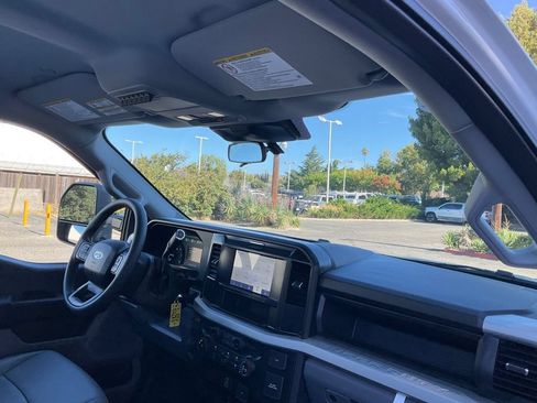 New 2025 Ford F350 XL w/ XL Chrome Package RWD image 32