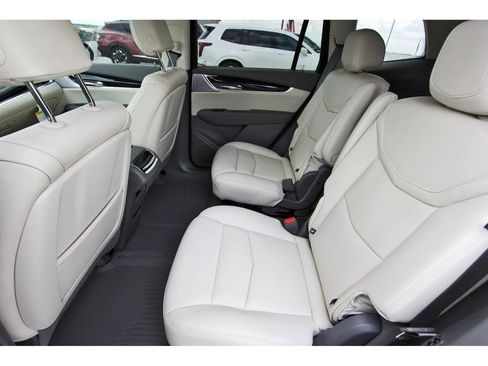 New 2025 Cadillac XT6 Premium Luxury w/ Technology Package image 7