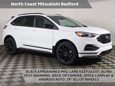 Used 2024 Ford Edge SE w/ Black Appearance Package AWD/4WD image 1