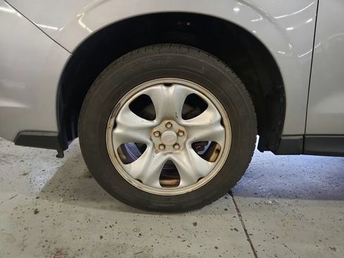 Used 2017 Subaru Forester 2.5i AWD/4WD image 24