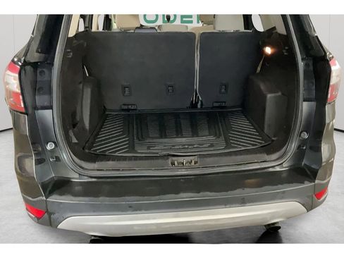 Used 2018 Ford Escape SE AWD/4WD image 29