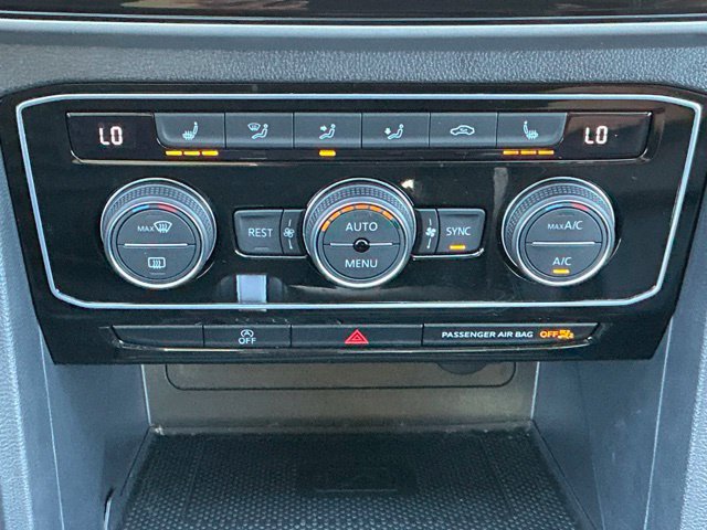 Certified 2023 Volkswagen Atlas SEL R-Line AWD/4WD image 28