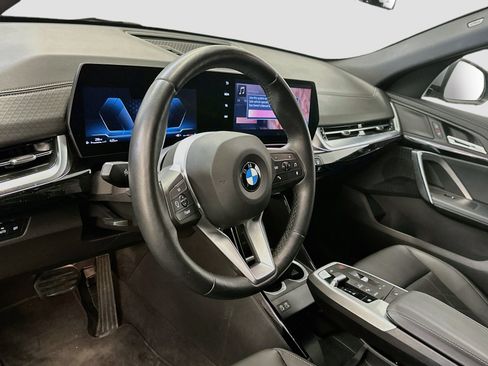 Used 2026 BMW X2 xDrive28i AWD/4WD image 18
