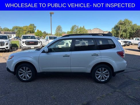 Used 2013 Subaru Forester 2.5X Premium AWD/4WD image 14