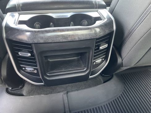 Used 2021 RAM 1500 Big Horn RWD image 12