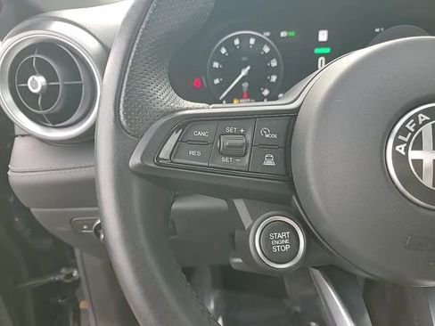 Used 2024 Alfa Romeo Tonale Ti w/ Premium Interior Package image 16