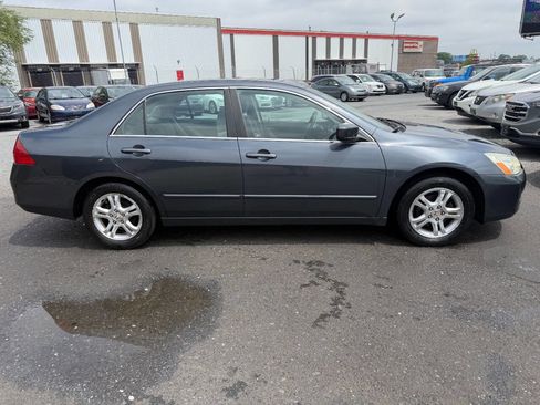 Used 2007 Honda Accord EX image 7