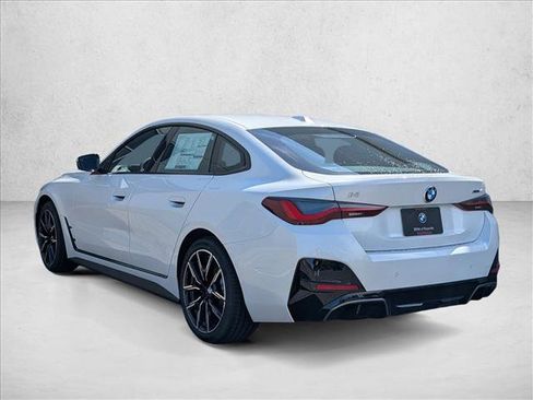 New 2026 BMW i4 eDrive40 w/ M Sport Package RWD image 2