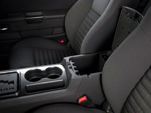 Used 2012 Dodge Challenger SXT RWD image 19