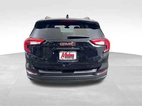 Used 2024 GMC Terrain SLE w/ Driver Convenience Package AWD/4WD image 6