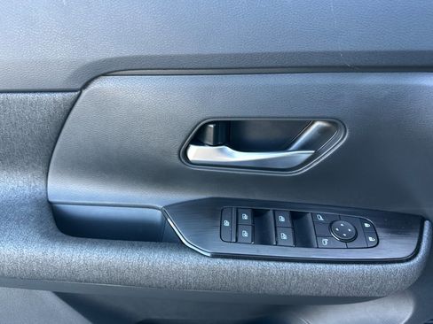 New 2026 Nissan Kicks SV image 11