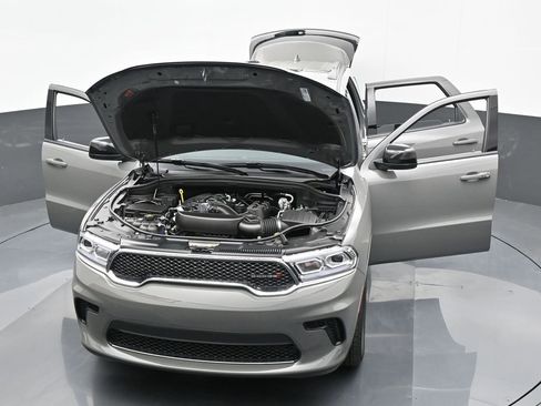Used 2024 Dodge Durango SXT w/ 3rd Row Seating Group image 46