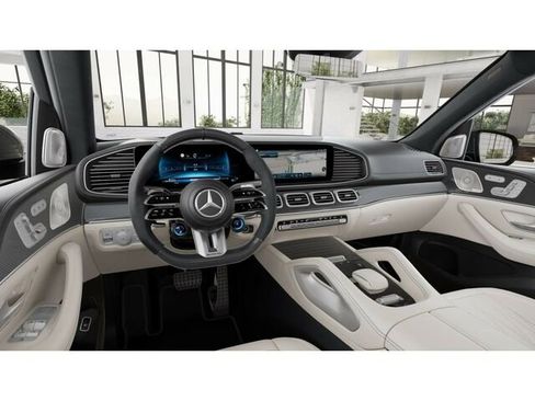 New 2025 Mercedes-Benz GLS 63 AMG 4MATIC image 4