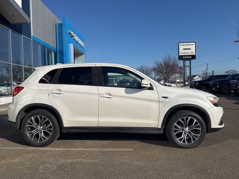 Used 2019 Mitsubishi Outlander Sport ES image 7