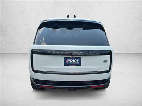 Used 2023 Land Rover Range Rover SE AWD/4WD image 6