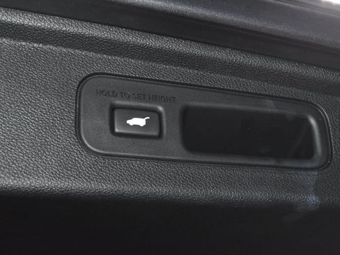 Used 2026 Honda Odyssey Touring image 36