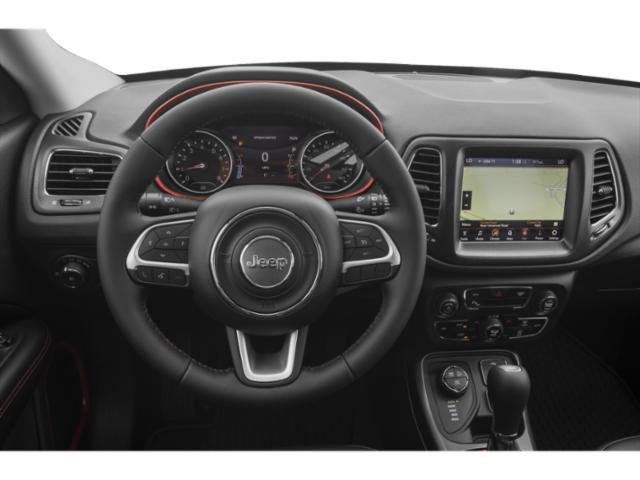 Used 2019 Jeep Compass Trailhawk w/ Cold Weather Group AWD/4WD image 10