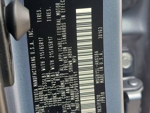 Used 2023 Toyota Corolla Cross AWD Hybrid image 30