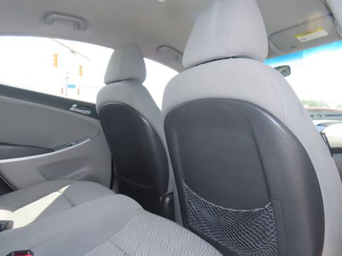 Used 2013 Hyundai Accent GLS w/ Premium Pkg FWD image 40