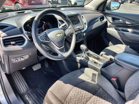 Used 2024 Chevrolet Equinox LT AWD/4WD image 10