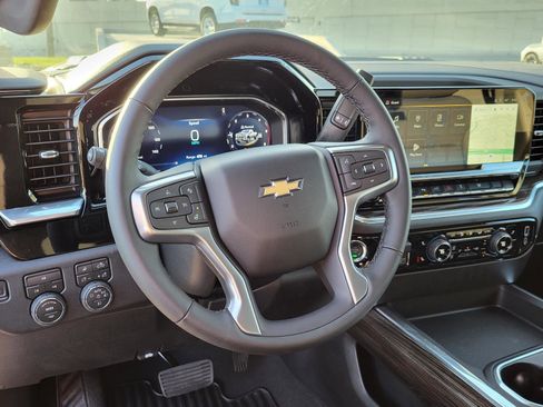 New 2026 Chevrolet Silverado 3500 LT w/ Texas Edition AWD/4WD image 15