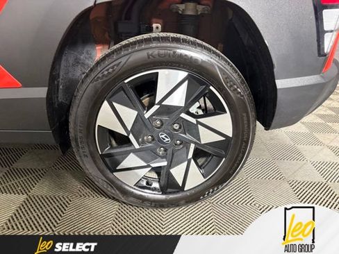 Used 2025 Hyundai Kona SEL AWD/4WD image 26